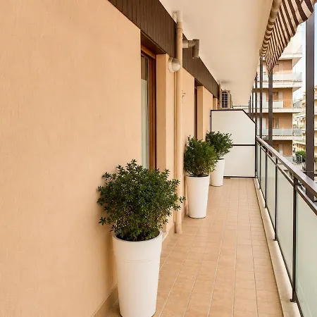 Comfortable 6 Minutes From The Sea Homestay *